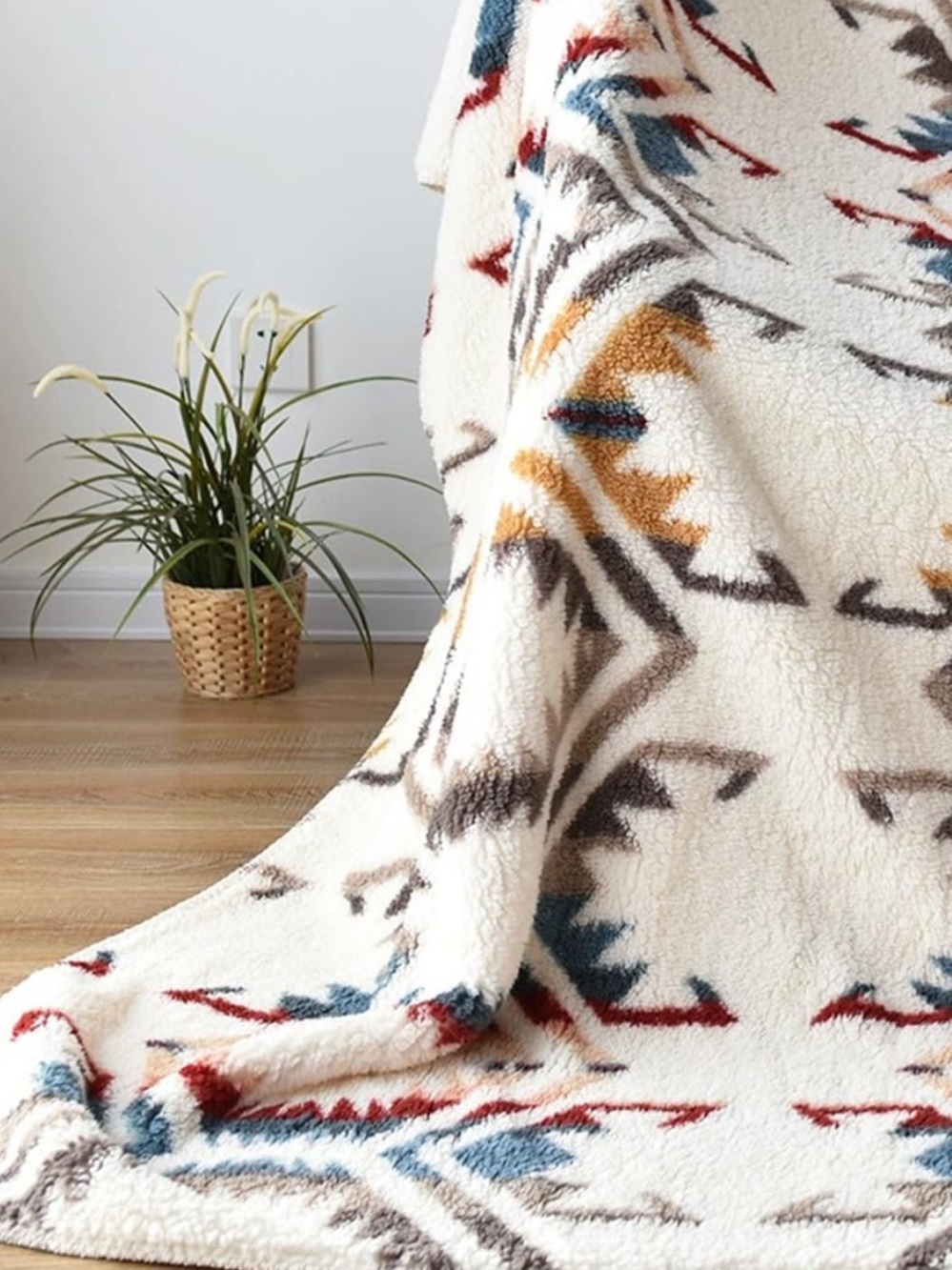 Pendleton Oeko-Tex Sherpa Fleece Blanket Twin Aztec